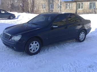 2000 Mercedes-Benz C-Class Photos