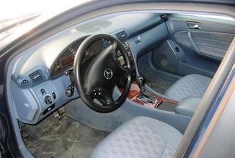 2000 Mercedes-Benz C-Class Pictures