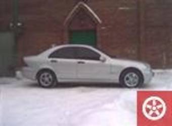 2000 Mercedes-Benz C-Class Pics