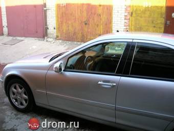 2000 Mercedes-Benz C-Class Pictures