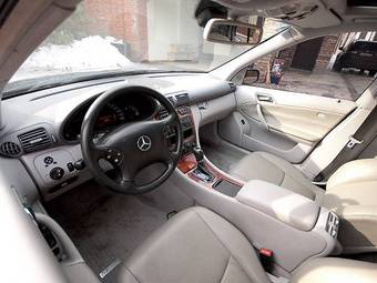 2000 Mercedes-Benz C-Class Pictures