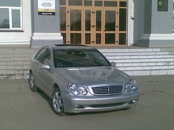 2000 Mercedes-Benz C-Class Pictures