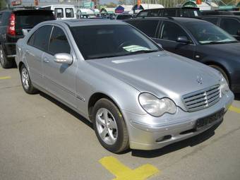 2000 Mercedes-Benz C-Class