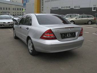 2000 Mercedes-Benz C-Class Pictures