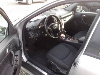 2000 Mercedes-Benz C-Class Pics