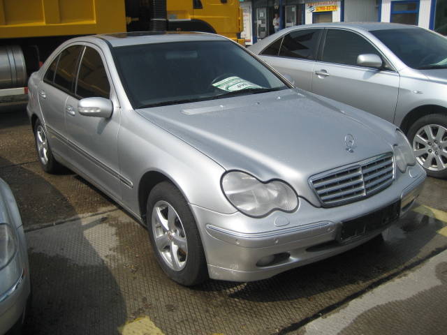 2000 Mercedes-Benz C-Class