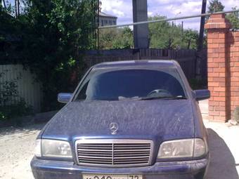 2000 Mercedes-Benz C-Class Photos