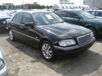 2000 Mercedes-Benz C-Class