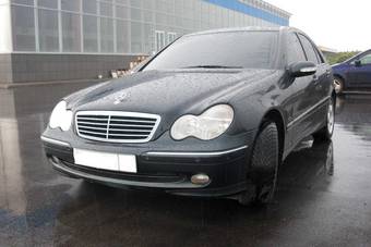 2000 Mercedes-Benz C-Class Photos