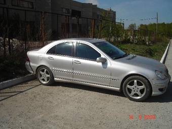 2000 Mercedes-Benz C-Class Photos