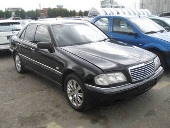 2000 Mercedes-Benz C-Class
