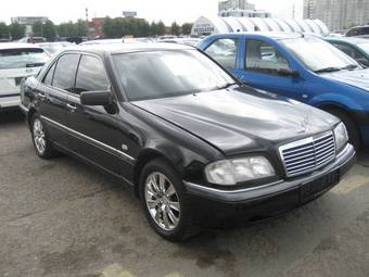 2000 Mercedes-Benz C-Class