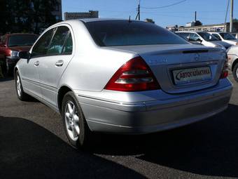 2000 Mercedes-Benz C-Class Pictures