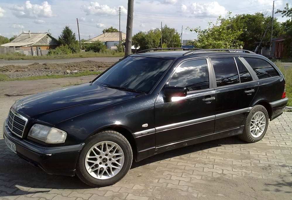 2000 Mercedes-Benz C-Class