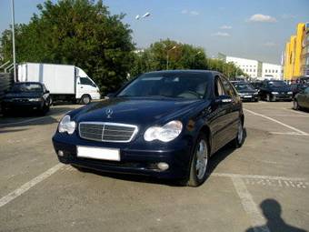 2000 Mercedes-Benz C-Class Photos