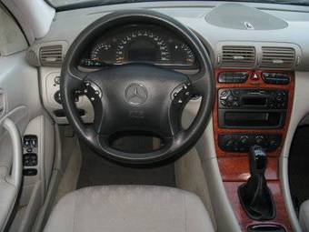 2000 Mercedes-Benz C-Class Pictures