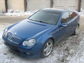 2001 Mercedes-Benz C-Class Pictures
