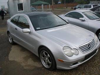 2001 Mercedes-Benz C-Class Pics