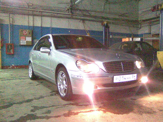 2001 Mercedes-Benz C-Class