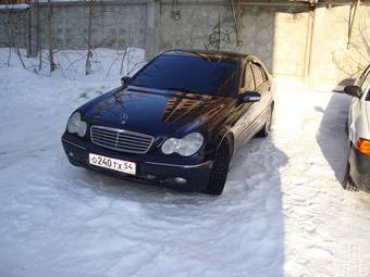 2001 Mercedes-Benz C-Class Pictures