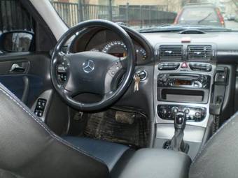 2001 Mercedes-Benz C-Class Images