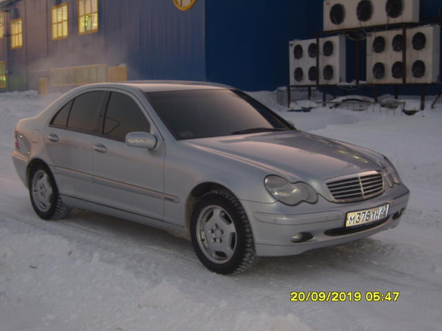 2001 Mercedes-Benz C-Class