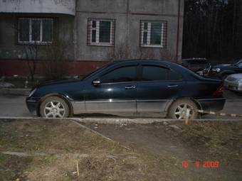 2001 Mercedes-Benz C-Class Photos