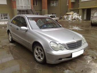2001 Mercedes-Benz C-Class Pictures