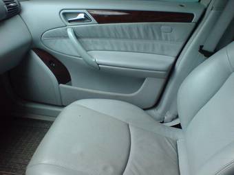 2001 Mercedes-Benz C-Class Photos
