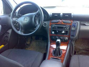 2001 Mercedes-Benz C-Class Photos