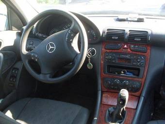 2001 Mercedes-Benz C-Class Pictures
