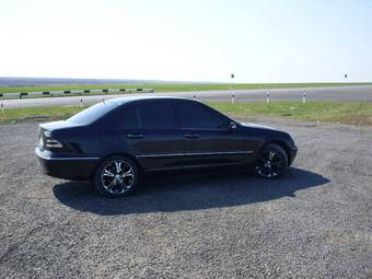 2001 Mercedes-Benz C-Class Photos