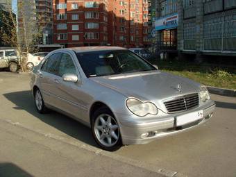 2001 Mercedes-Benz C-Class Pictures