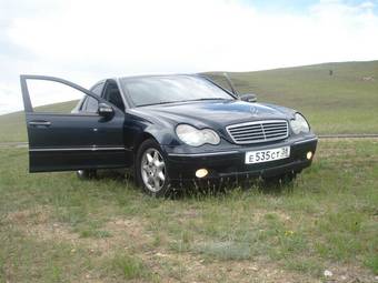 2001 Mercedes-Benz C-Class Pictures