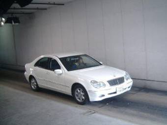 2001 Mercedes-Benz C-Class Pictures