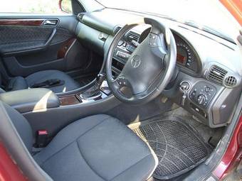 2001 Mercedes-Benz C-Class Photos