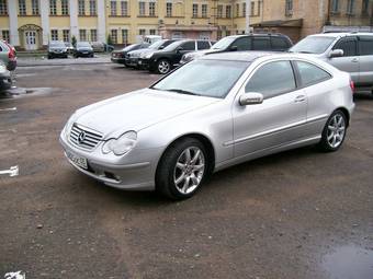 2001 Mercedes-Benz C-Class Pictures