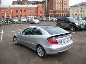 2001 Mercedes-Benz C-Class Pictures