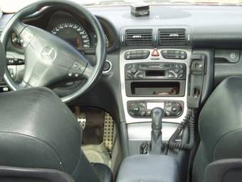 2001 Mercedes-Benz C-Class Photos