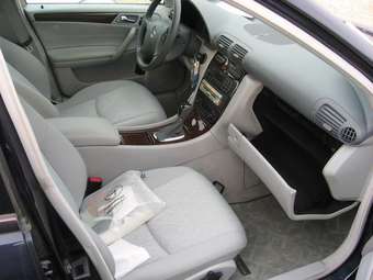 2002 Mercedes-Benz C-Class Pictures