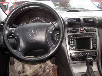 2002 Mercedes-Benz C-Class Images