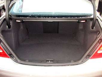 2002 Mercedes-Benz C-Class Pics