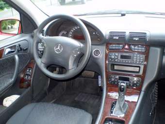 2002 Mercedes-Benz C-Class Pictures