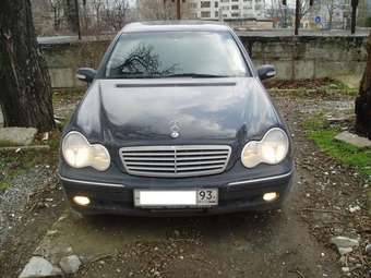 2002 Mercedes-Benz C-Class Photos
