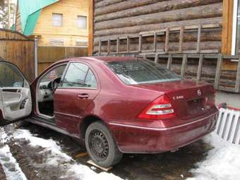 2002 Mercedes-Benz C-Class Pictures