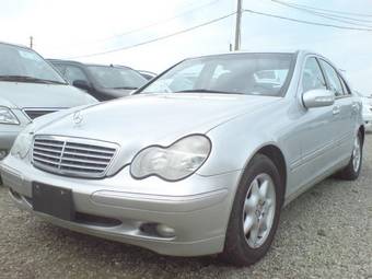 2002 Mercedes-Benz C-Class Pictures
