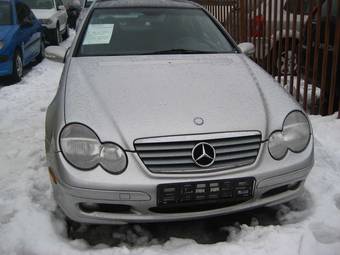 2002 Mercedes-Benz C-Class Pics