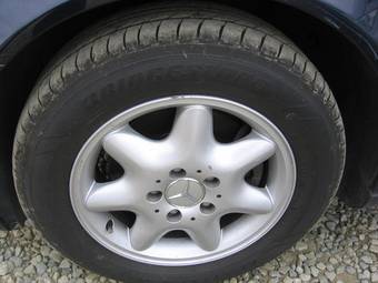2002 Mercedes-Benz C-Class Pictures