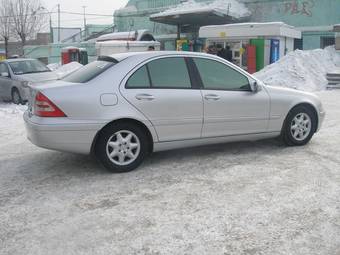 2002 Mercedes-Benz C-Class Pictures