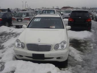 2002 Mercedes-Benz C-Class Photos